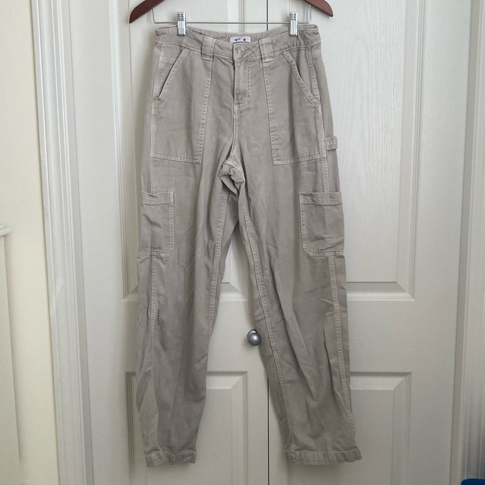🛍️Garage Beige Cargo Pants